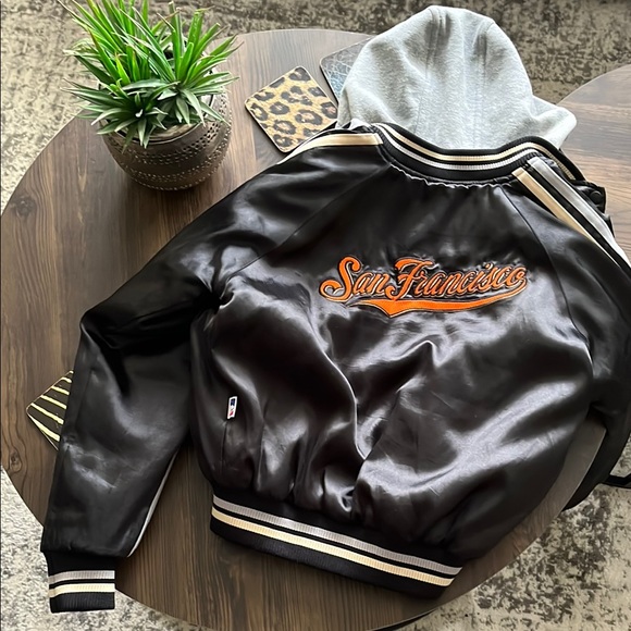 SF Giants Jacket, Genuine Merchandise - Picture 6 of 7